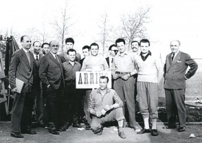 Angelo Barcella con i colleghi al velodromo.