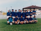 Andrea Breviario con i colleghi al torneo aziendale di calcio.