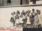 Foto di gruppo di bambini del comune di Fontanella.