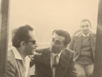Ernesto Marelli in gita in barca con i colleghi della scuola tecnica aziendale.