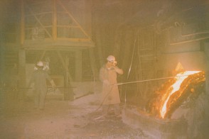 Prove di temperatura prima della colata d'acciaio.