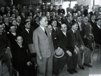 Carlo Piattica con i colleghi durante un evento aziendale.