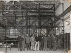 Foto di gruppo tra i colleghi del reparto laminazione.