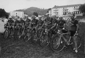 I ciclisti del Cral aziendale a Torino per il Giro cicloturistico. 