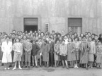 Assegnazione borse di studio ai figli dei dipendenti. Inizio anni '50