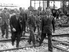 Giovanni Gronchi e l'Ing. Lovetti in visita allo stabilimento. Metà anni '50