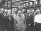 Il marchese Piero Ridolfi in visita allo stabilimento. 1955