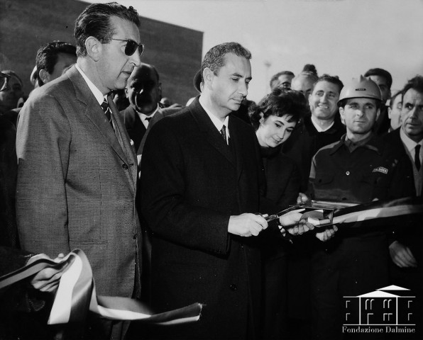 Foto 15x11 1960 ca DEMOCRAZIA CRISTIANA Aldo MORO visita struttura religiosa 